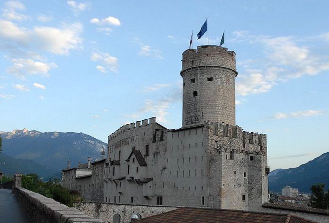 Замок Буонконсильо (Castello Buonconsiglio) в Тренто