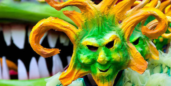 Карнавал в Фояно - аллегорическая маска